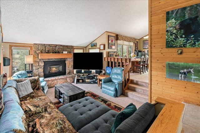 93 Cooper Drive photo 15