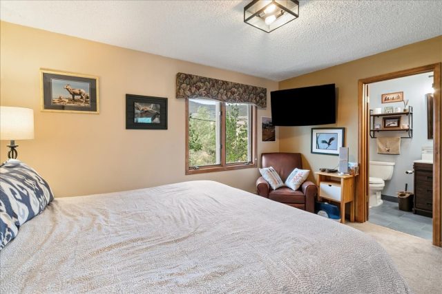 93 Cooper Drive photo 20