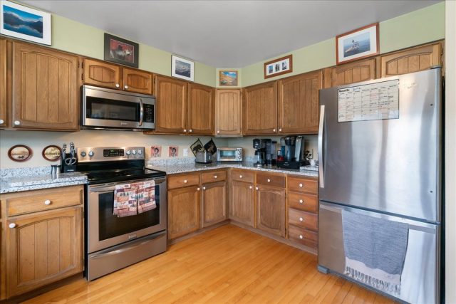 93 Cooper Drive photo 7