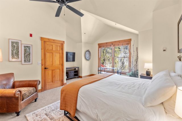 Condo in Trappers Crossing Condo, Keystone, CO — photo 4 (MLS S1070026)