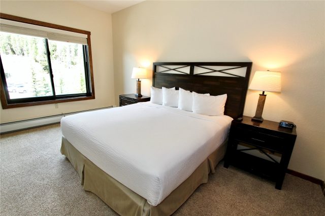 172 Beeler Place 215d photo 9