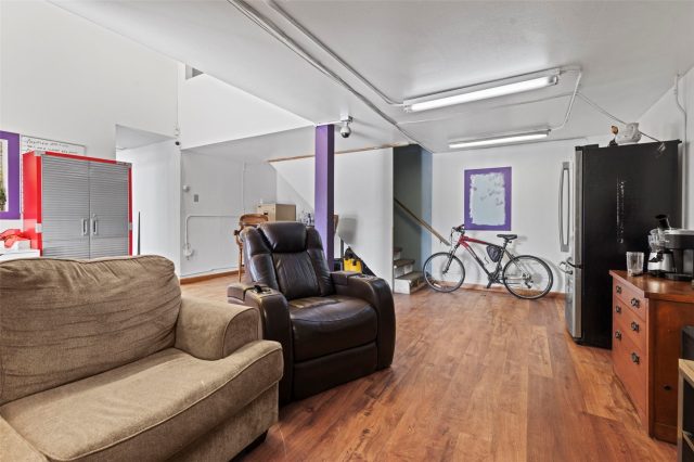120 9th Street photo 12