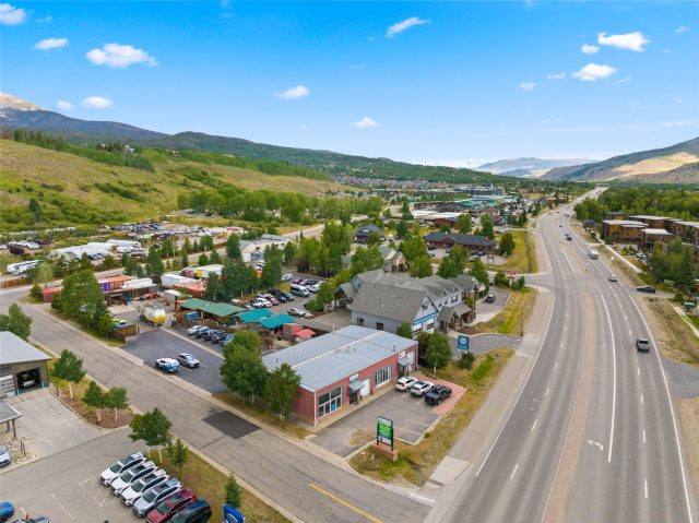 in Silverthorne Sub, Silverthorne — photo 1 in Silverthorne Sub, Silverthorne, CO — photo 1 (MLS S1070035)