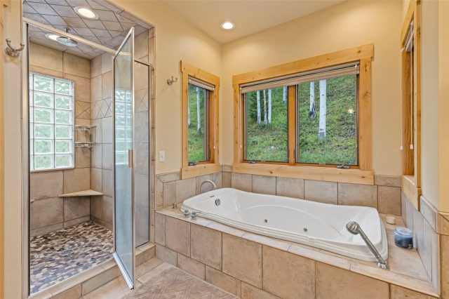 321 Lakeview Circle photo 30