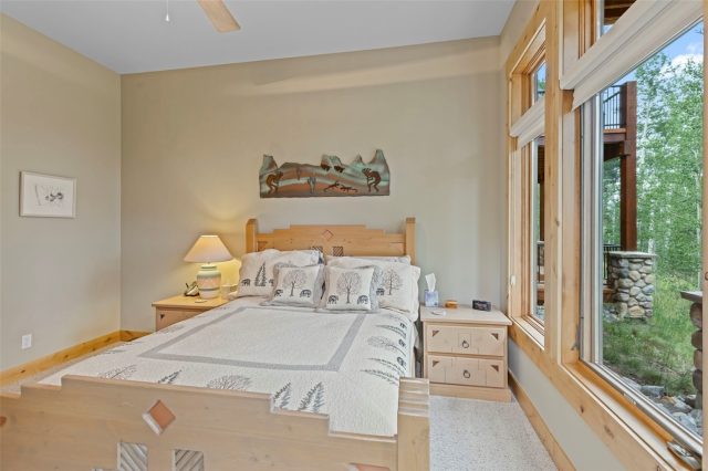 321 Lakeview Circle photo 43