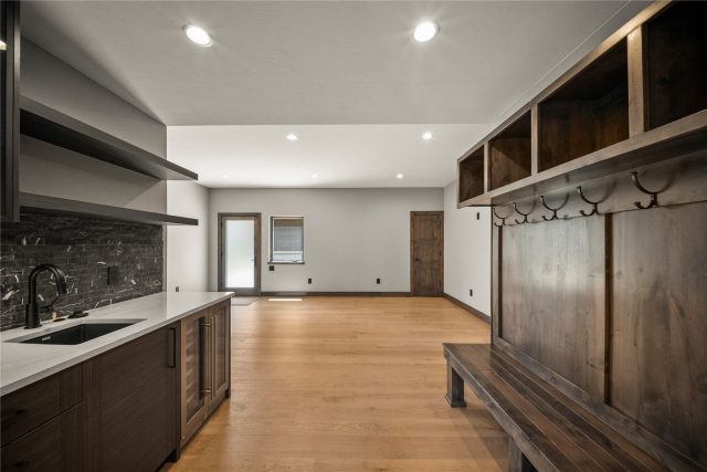 706 Frisco Street A photo 26