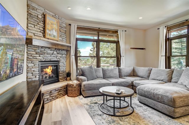 310 S 8th Avenue A photo 10