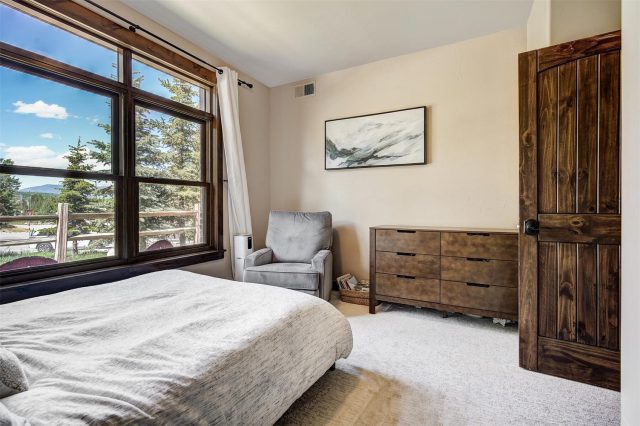 310 S 8th Avenue A photo 21