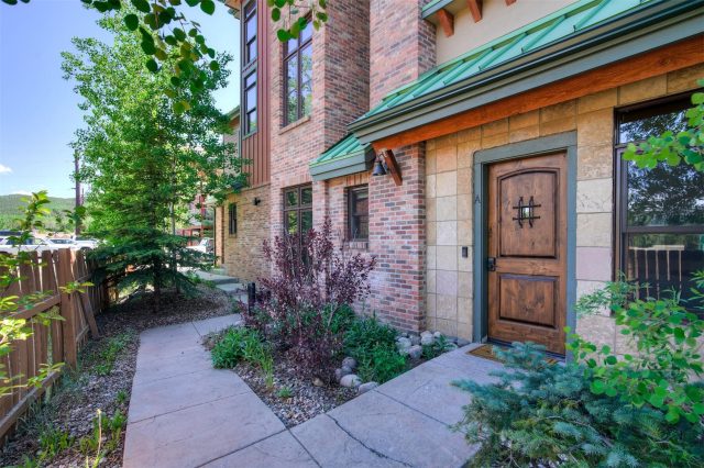 Condo in Boulevard Bend, Frisco, CO — photo 3 (MLS S1070049)