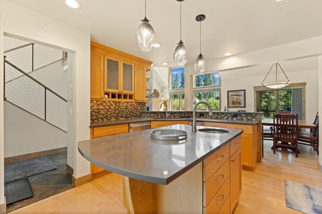 225 Emily Lane photo 12