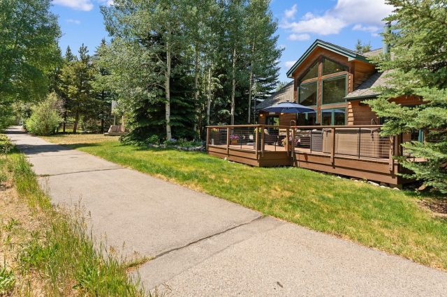 225 Emily Lane photo 19