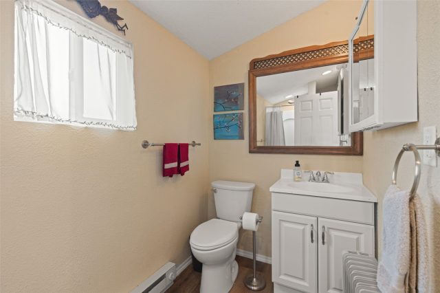 222 Cr 1776 photo 15