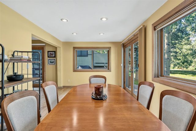 732 Meadow Drive photo 29