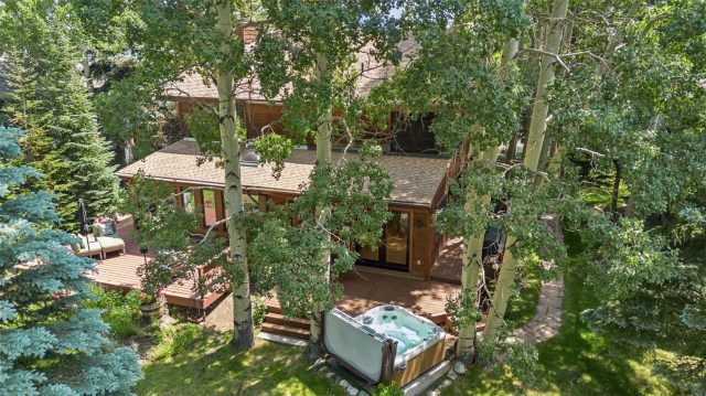732 Meadow Drive photo 32