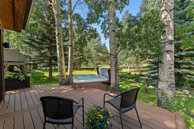 732 Meadow Drive photo 39
