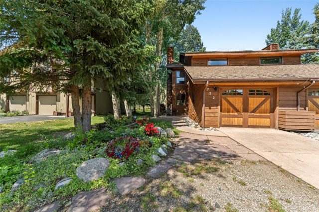 732 Meadow Drive photo 45