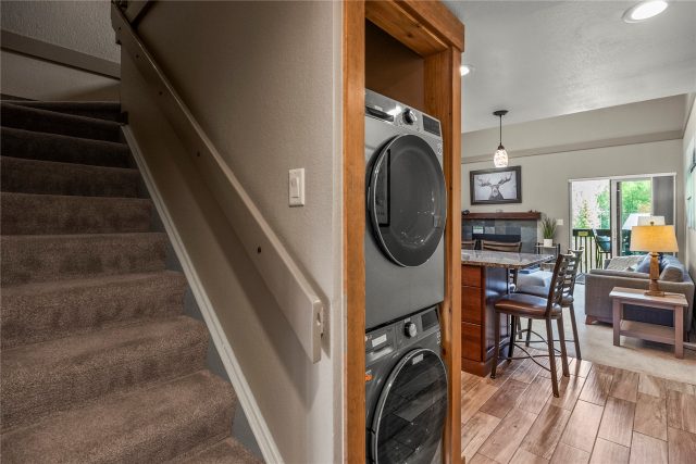 520 Bills Ranch Road 313 photo 17