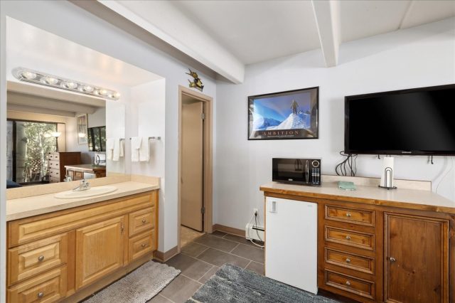 220 E La Bonte Street 130 photo 18