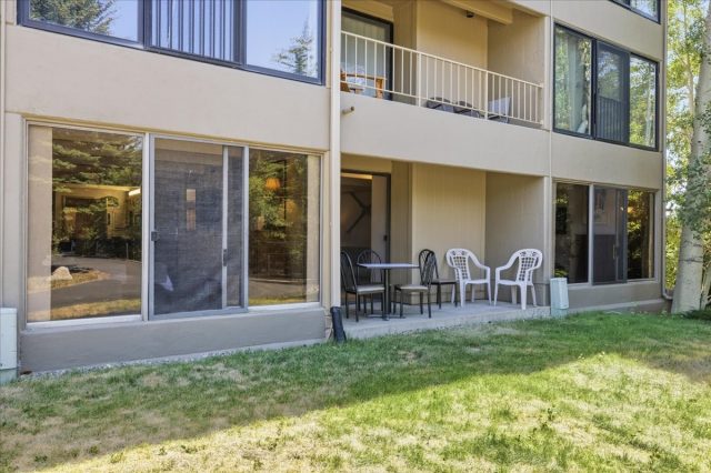 220 E La Bonte Street 130 photo 22