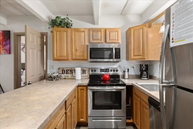 220 E La Bonte Street 130 photo 7