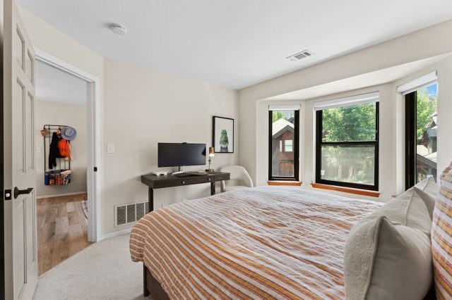 210 Village Point Drive 210 photo 16