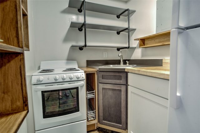 214 N Main Street 6 photo 17