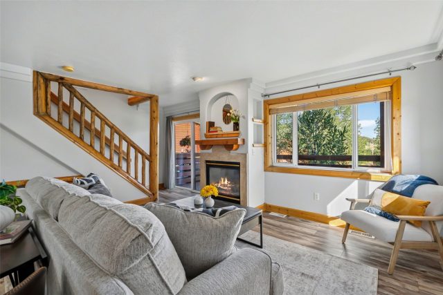 Condo in Timber Lodge At Lake Dillon, Dillon, CO — photo 6 (MLS S1070105)