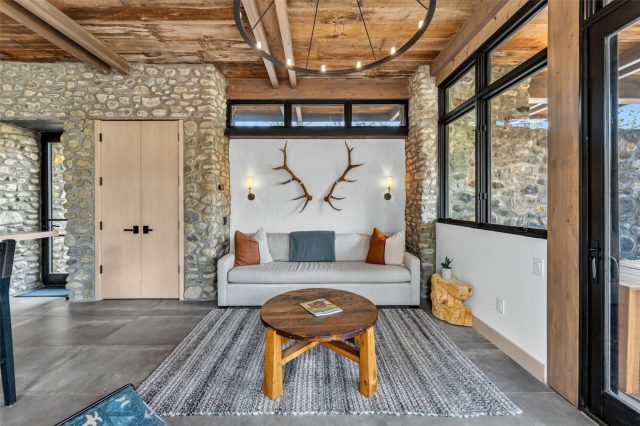2383 Tiger Road photo 17