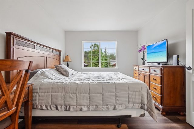 163 Pelican Circle 1205 photo 24