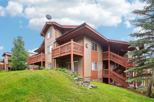 163 Pelican Circle 1205 photo 8