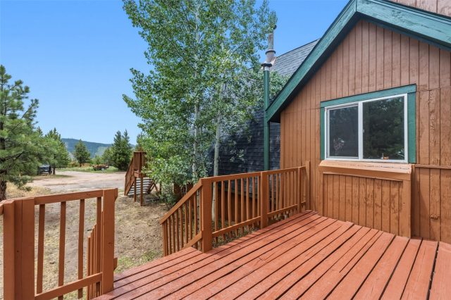 137 B Road photo 21