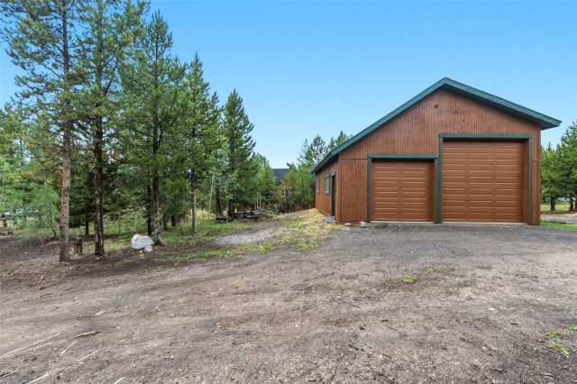 137 B Road photo 30