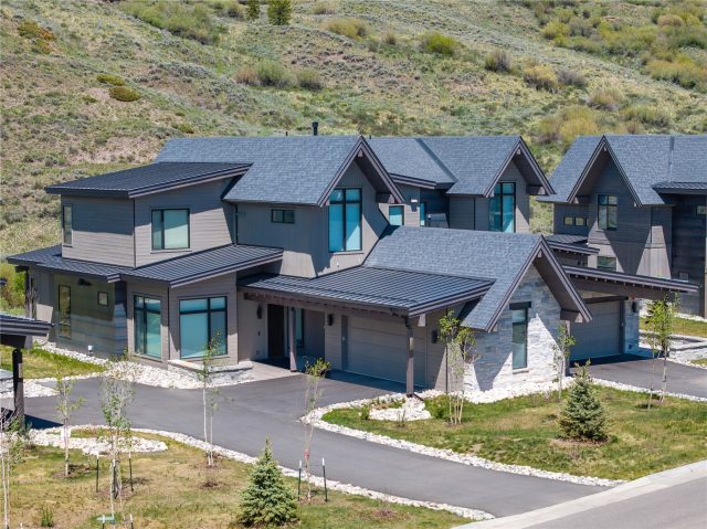 Duplex in Highlands Riverfront Subdivision Filing No.1, Breckenridge, CO — photo 4 (MLS S1070120)