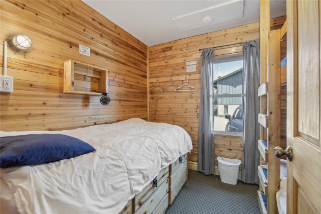 114 N French Street photo 29