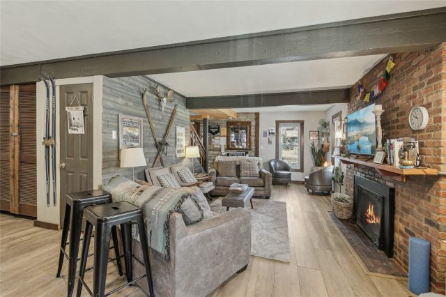 114 N French Street photo 8