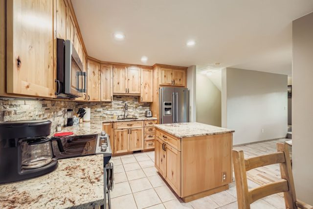 323 Twenty Grand Drive 323 photo 7
