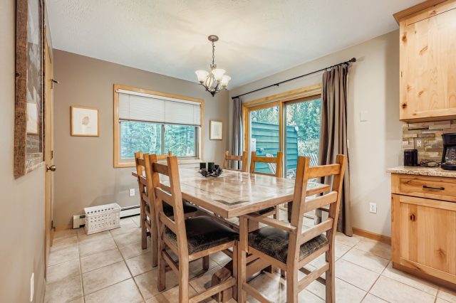 323 Twenty Grand Drive 323 photo 9