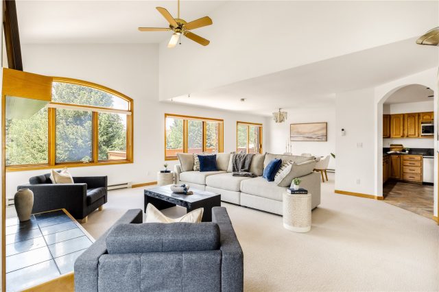 Duplex in Corinthian Hill Sub, Dillon, CO — photo 6 (MLS S1070136)