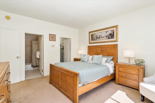 720 Columbine Road 104 photo 12