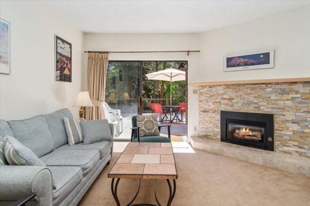 Condo in Mountainwood Condo, Breckenridge, CO — photo 5 (MLS S1070140)