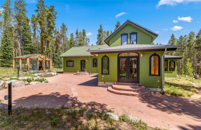 644 Spruce Creek Road photo 14