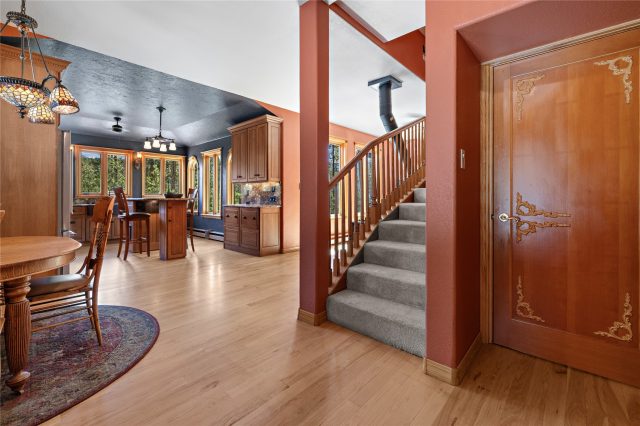 644 Spruce Creek Road photo 15