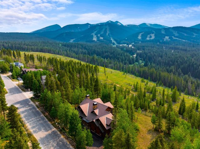 637 White Cloud Drive photo 40