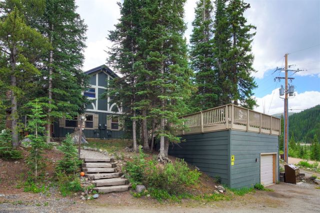 Duplex in Lodge At 39 Degrees North Condo, Breckenridge, CO — photo 2 (MLS S1070152)