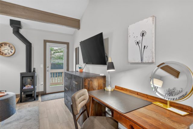 Condo in Retreat Condo, Breckenridge, CO — photo 5 (MLS S1070154)