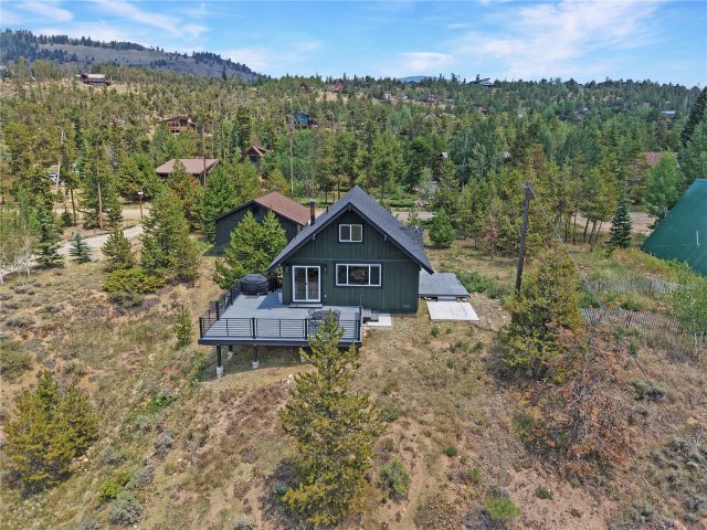 605 Tanglewood Lane photo 45