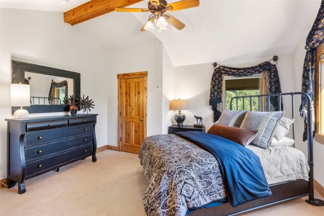 17 Mallard Lane photo 31