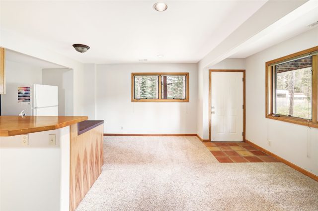 566 Blue River Road photo 37
