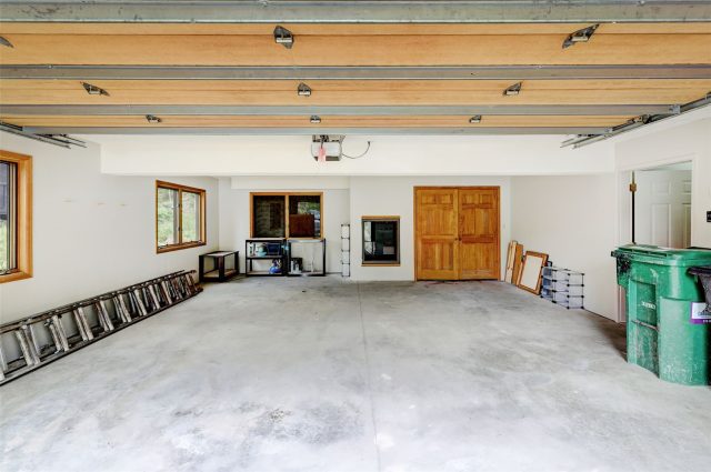 566 Blue River Road photo 45