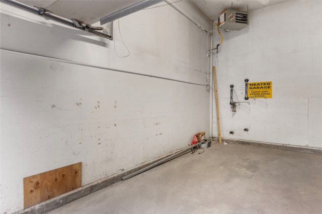 205 Primrose Path 3 photo 31